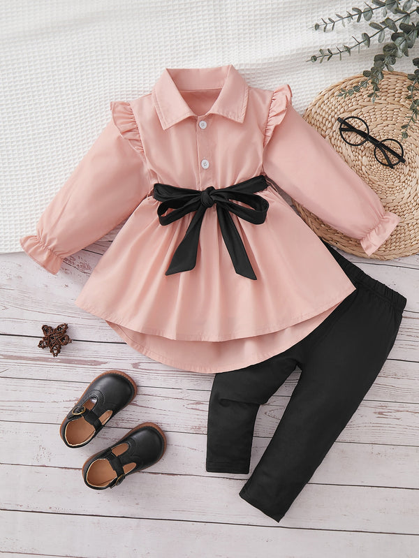 Blusa e Calça de Meia Estação para Bebê Menina com Babados na Bordadura da Manga e Meio Botão