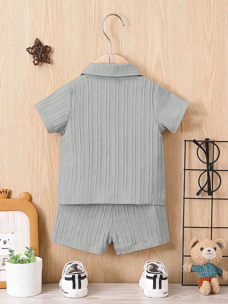 Bebê Menino Sólido Botão Frontal Camiseta & Shorts Sem Camiseta