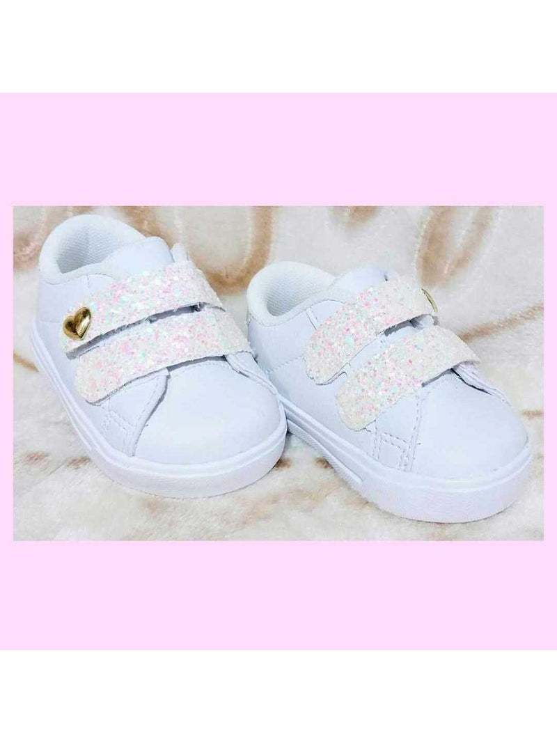 Tênis de bebê branco ou rosa com gliter e coração menina infantil