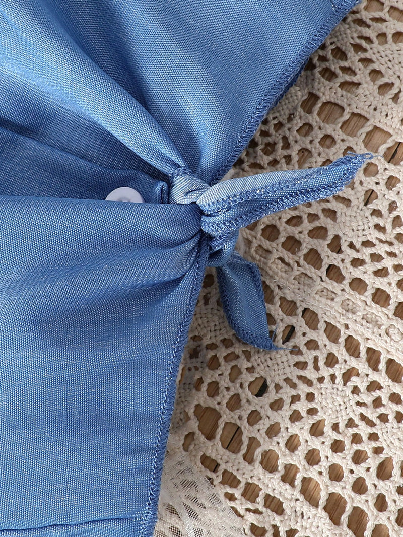 Conjunto de camisa de hem amarrada na frente e vestido de alcinha com estampa de borboleta para bebê menina