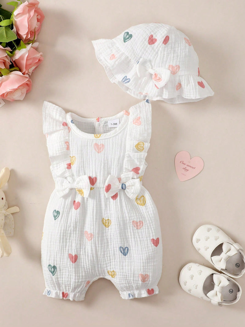 Conjunto de 2 peças para bebê menina, composto por Macaquinho Regata Reverso com Babados e Laço em Formato de Coração + Chapéu, Confortável e Versátil, Primavera/Verão
