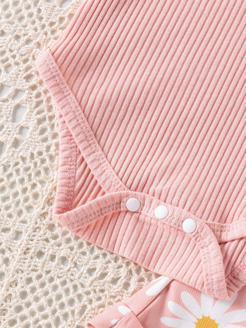 Conjunto de 2 peças Bodysuit Fofo com Babado de Manga Curta e Salopete com Estampa de Flor para Bebê Menina, para o Verão
