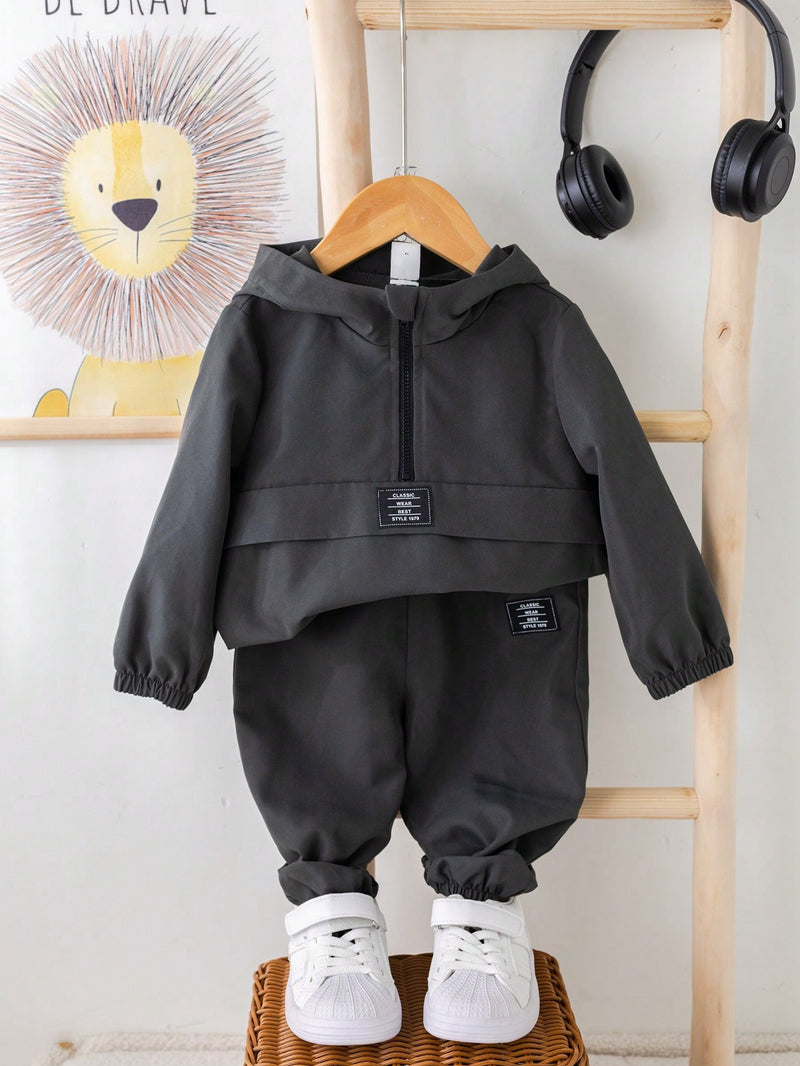 2 Peças Conjunto de Roupa de Outono Verde para Bebê Menino - Moletom com Capuz com Costura Decorativa e Calça com Cintura Elástica, Conjunto Esportivo Casual Combinável Adequado para Uso Externo e Doméstico