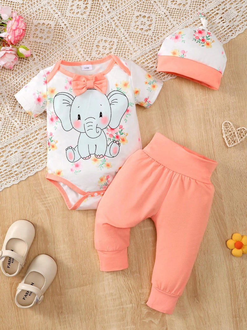 Conjunto de 3 peças para Bebês recém-nascidas, composto por uma Top fofa com estampa de elefante e decoração de borboleta com mangas curtas e gola redonda, uma calça de cor sólida e um chapéu combinando.