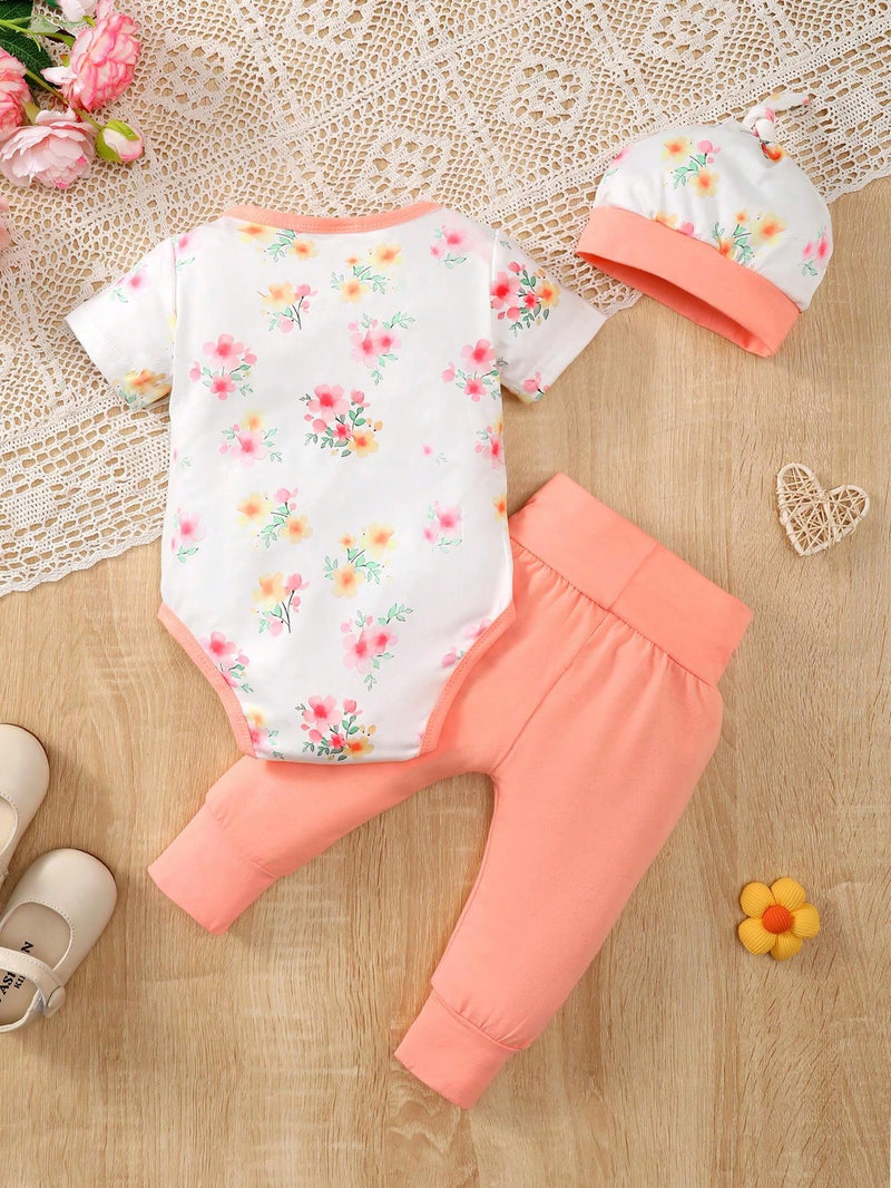 Conjunto de 3 peças para Bebês recém-nascidas, composto por uma Top fofa com estampa de elefante e decoração de borboleta com mangas curtas e gola redonda, uma calça de cor sólida e um chapéu combinando.
