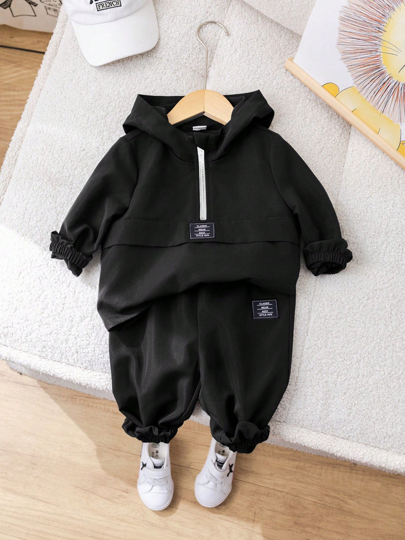 2 Peças Conjunto de Roupa de Outono Verde para Bebê Menino - Moletom com Capuz com Costura Decorativa e Calça com Cintura Elástica, Conjunto Esportivo Casual Combinável Adequado para Uso Externo e Doméstico