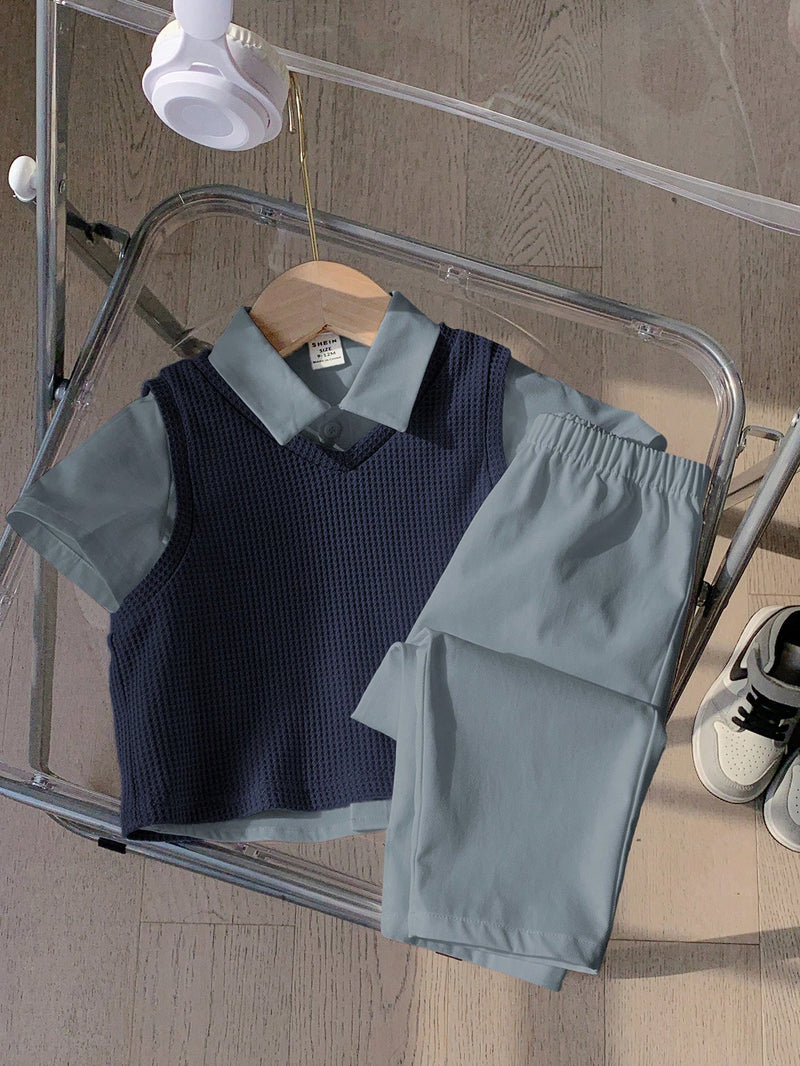 3 peças/Conjunto Menino Bebê Azul e Branco Top Polo de Manga Curta para Verão/Outono, Colete Sólido e Calça, Estilo Cavalheiro Britânico, Macio e Versátil para Festa de Aniversário, Batizado, 1º Aniversário, Eventos, Casamentos