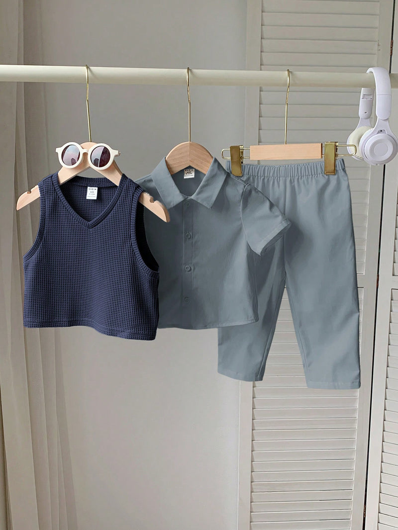 3 peças/Conjunto Menino Bebê Azul e Branco Top Polo de Manga Curta para Verão/Outono, Colete Sólido e Calça, Estilo Cavalheiro Britânico, Macio e Versátil para Festa de Aniversário, Batizado, 1º Aniversário, Eventos, Casamentos
