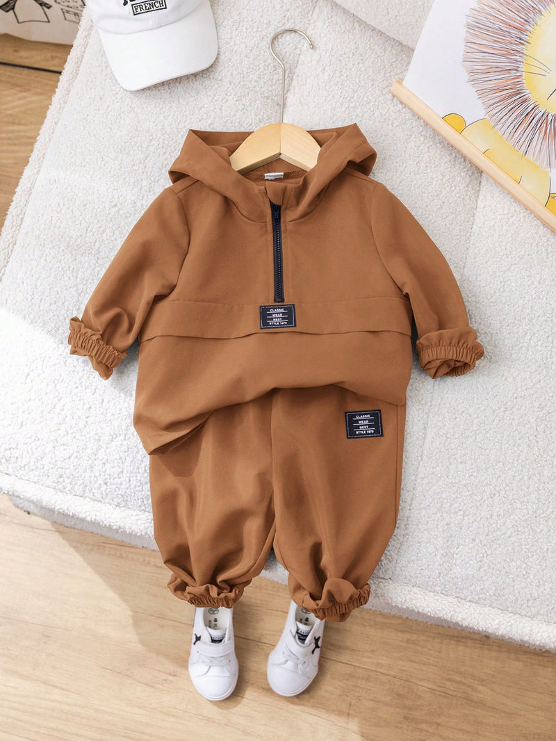 2 Peças Conjunto de Roupa de Outono Verde para Bebê Menino - Moletom com Capuz com Costura Decorativa e Calça com Cintura Elástica, Conjunto Esportivo Casual Combinável Adequado para Uso Externo e Doméstico