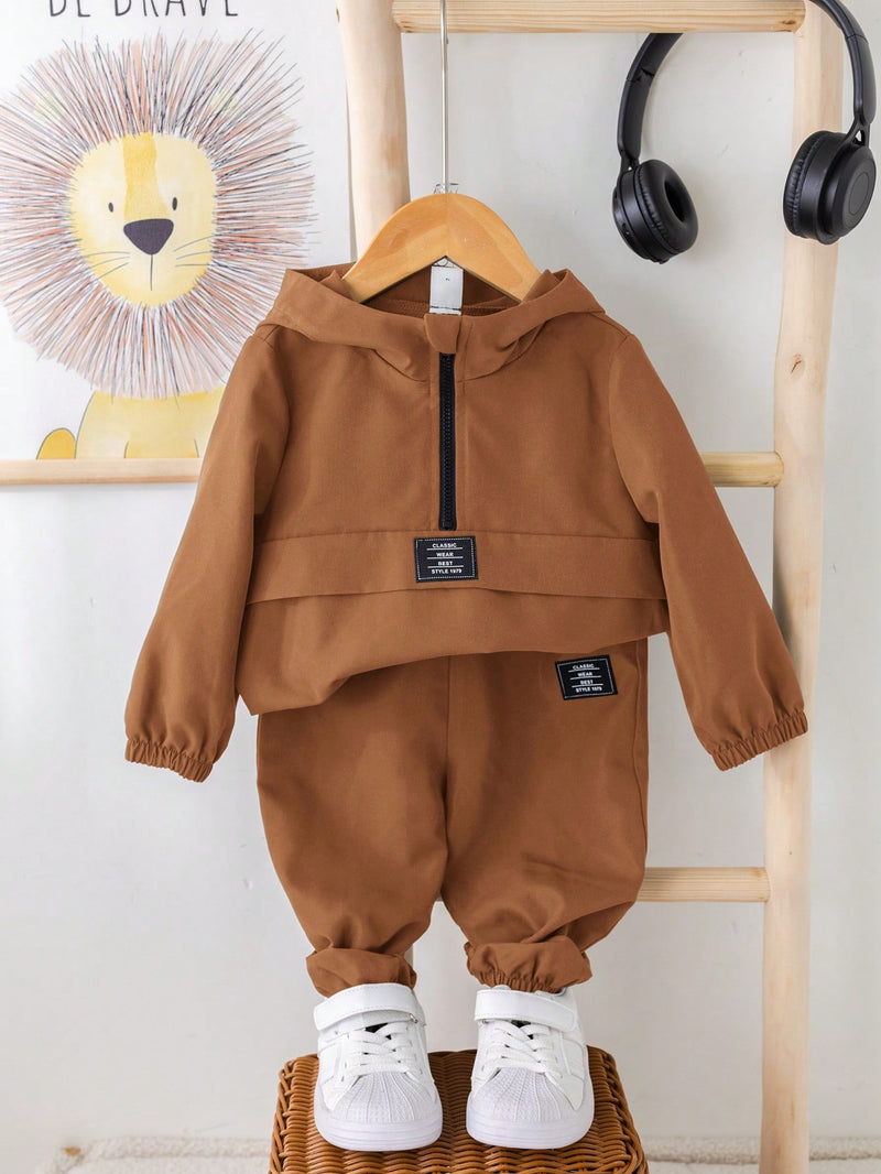2 Peças Conjunto de Roupa de Outono Verde para Bebê Menino - Moletom com Capuz com Costura Decorativa e Calça com Cintura Elástica, Conjunto Esportivo Casual Combinável Adequado para Uso Externo e Doméstico