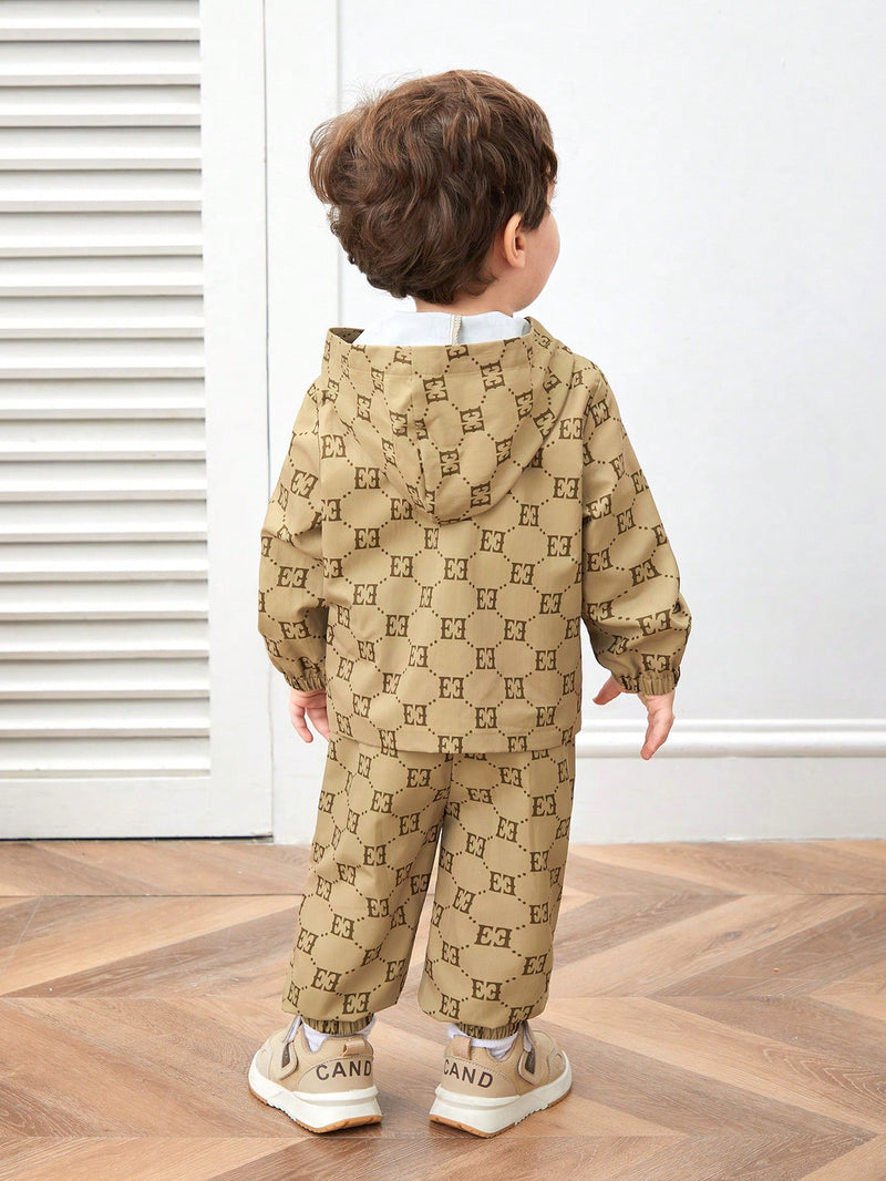 2 Peças Conjunto de Jaqueta com Capuz e Gola em pé e Calça de Cintura Elástica com Estampa Gráfica de Letra Marrom Vintage Casual para Meninos/Meninas, Estilo Moderno para Primavera e Outono