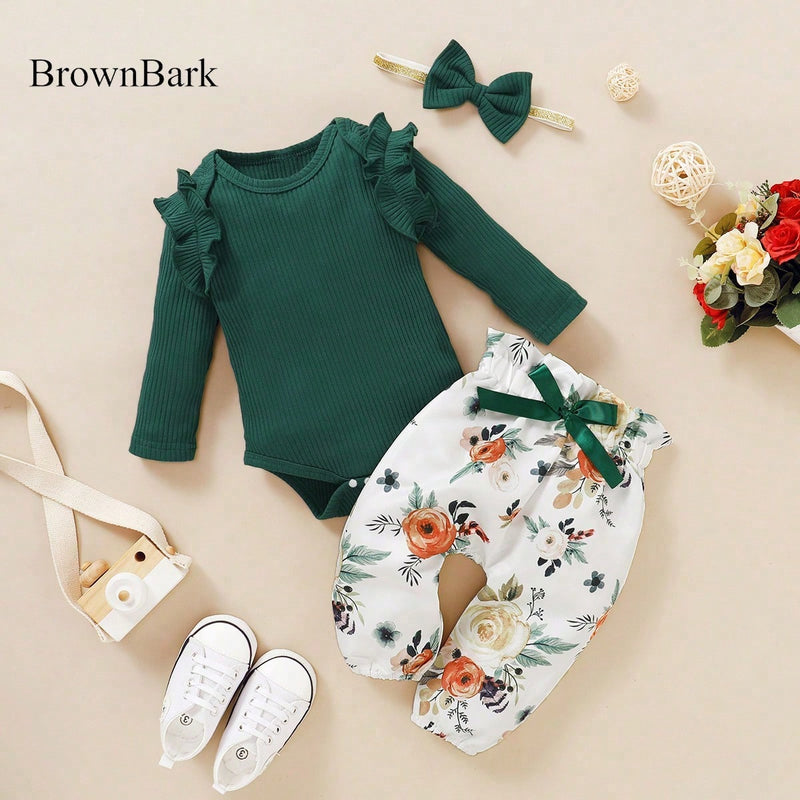 BrownBark 3 peças/Conjunto Casual de Outono para Meninas Bebês: Top Canelada de Cor Sólida + Calça Estampada + Acessório para Cabeça, Versátil