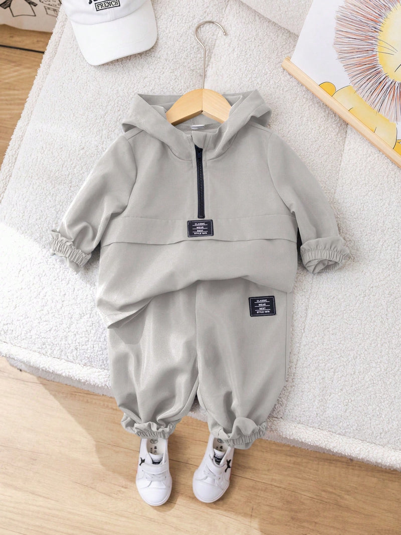 2 Peças Conjunto de Roupa de Outono Verde para Bebê Menino - Moletom com Capuz com Costura Decorativa e Calça com Cintura Elástica, Conjunto Esportivo Casual Combinável Adequado para Uso Externo e Doméstico