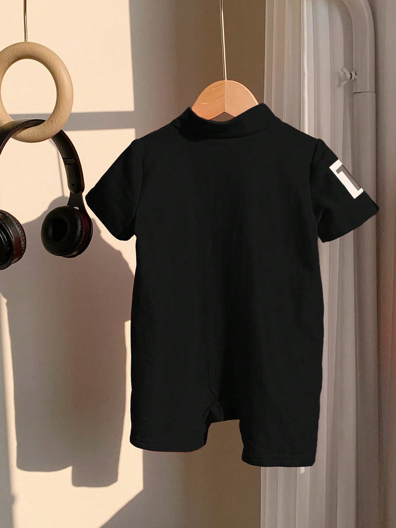 Conjunto de Macacão e Shorts de Manga Curta em Tricô Macio com Estampa de Letra para Bebê Menino/Menina