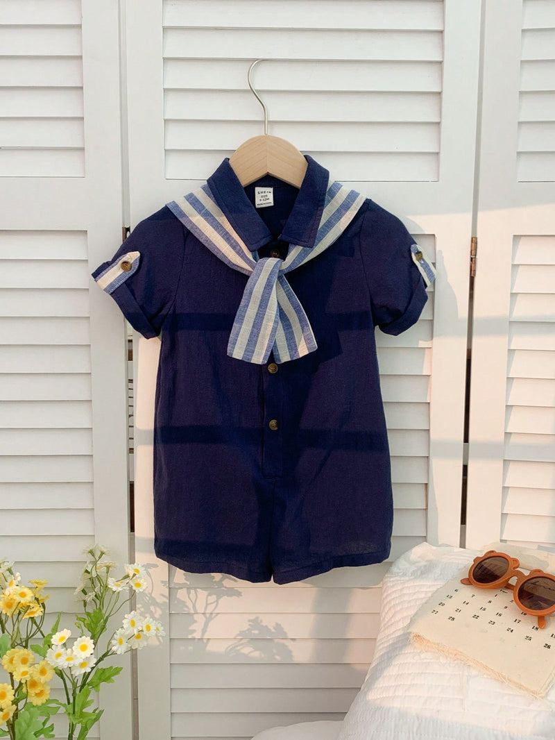 Camisa de Manga Curta Casual de Cor Sólida para Bebê/Criança Pequena, Macacão com Capa e Shorts Listrados, Adequado para Uso na Primavera/Verão, Casa e Passeio
