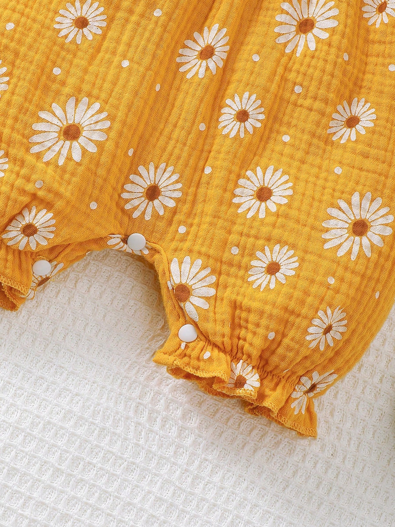 Conjunto de 2 peças para bebê menina, composto por Macaquinho Regata Reverso com Babados e Laço em Formato de Coração + Chapéu, Confortável e Versátil, Primavera/Verão