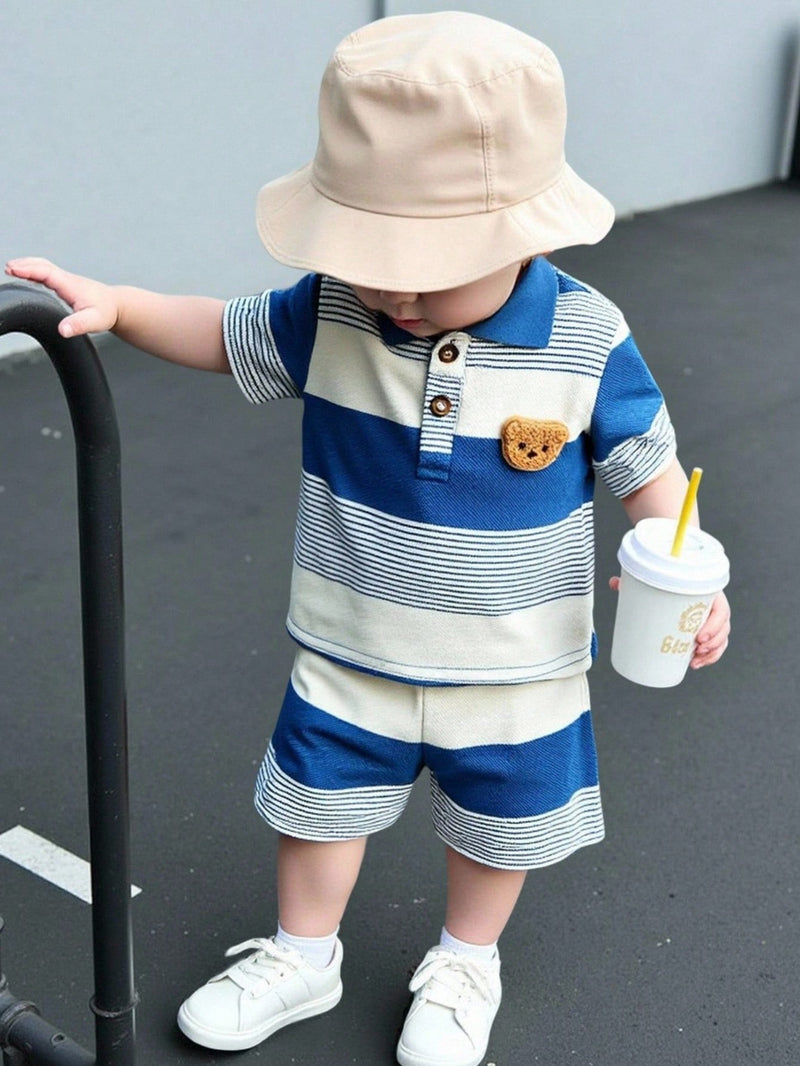 Souflis Souflis Conjunto de Bebê Menino Infantil Casual e Adorável com Camisa Polo de Manga Curta Listrada e Shorts, com Bordado de Urso, Adequado para o Verão
