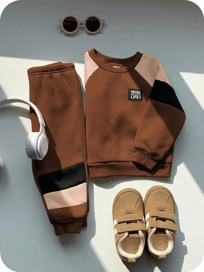 2 Peças Conjunto de Moletom Gola Careca com Recorte de Cor Marrom Casual Diário Combinável e Calça para Bebê Menino/Menina, Adequado para usar Dentro e Fora de Casa no Outono/Inverno
