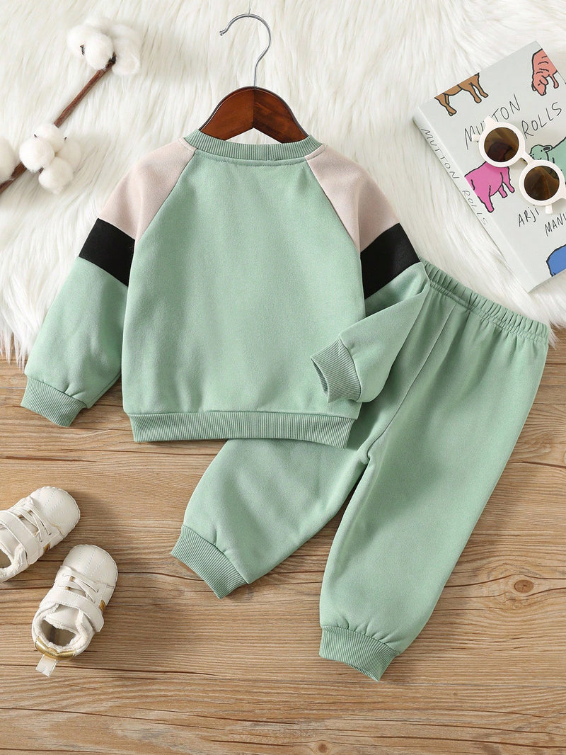 2 Peças Conjunto de Moletom Gola Careca com Recorte de Cor Marrom Casual Diário Combinável e Calça para Bebê Menino/Menina, Adequado para usar Dentro e Fora de Casa no Outono/Inverno